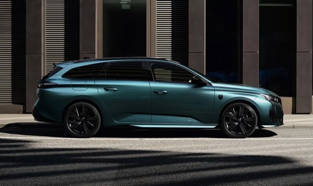 ☆ NEW PEUGEOT 308 デビュー☆